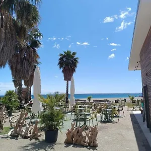 Appartement Lamberti - 150 M From The Sea - Just Renewed - Wifi, Savone
