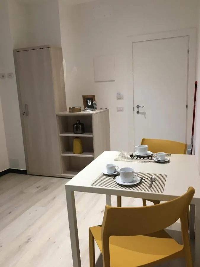 Zero 19 La Banchina Daire Savona İtalya